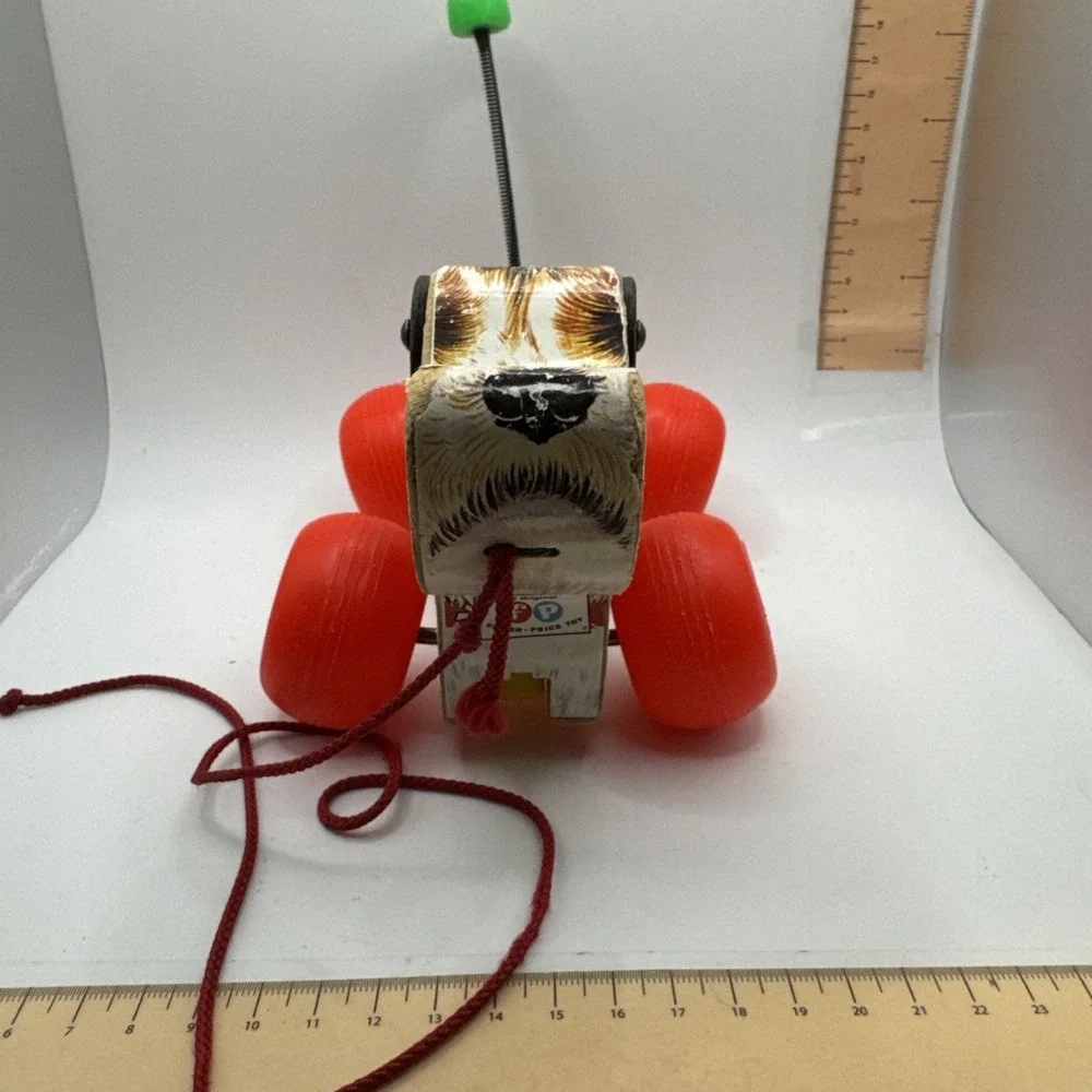 Vintage Fisher Price Little Snoopy Dog 1968 Wood Pull Toy #693 USA